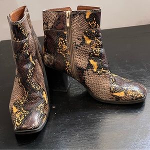 Franco Sarto Black, Brown and Gold Snake Animal Print Booties Size 7.5